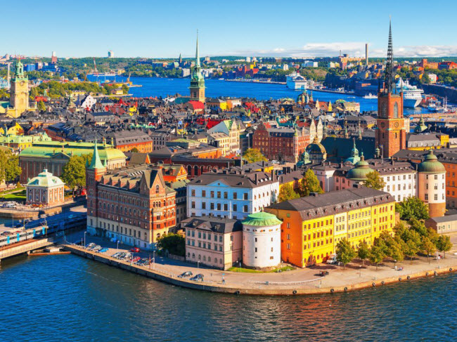 Stockholm, Thụy Điển: Chi phí du lịch tại thành phố Stockholm vào tháng 1 rẻ hơn 26% so với tháng 6. Nhưng chi phí có các nhu cầu sinh hoạt cơ bản ở đây tốn ít nhất 167 USD/ngày.