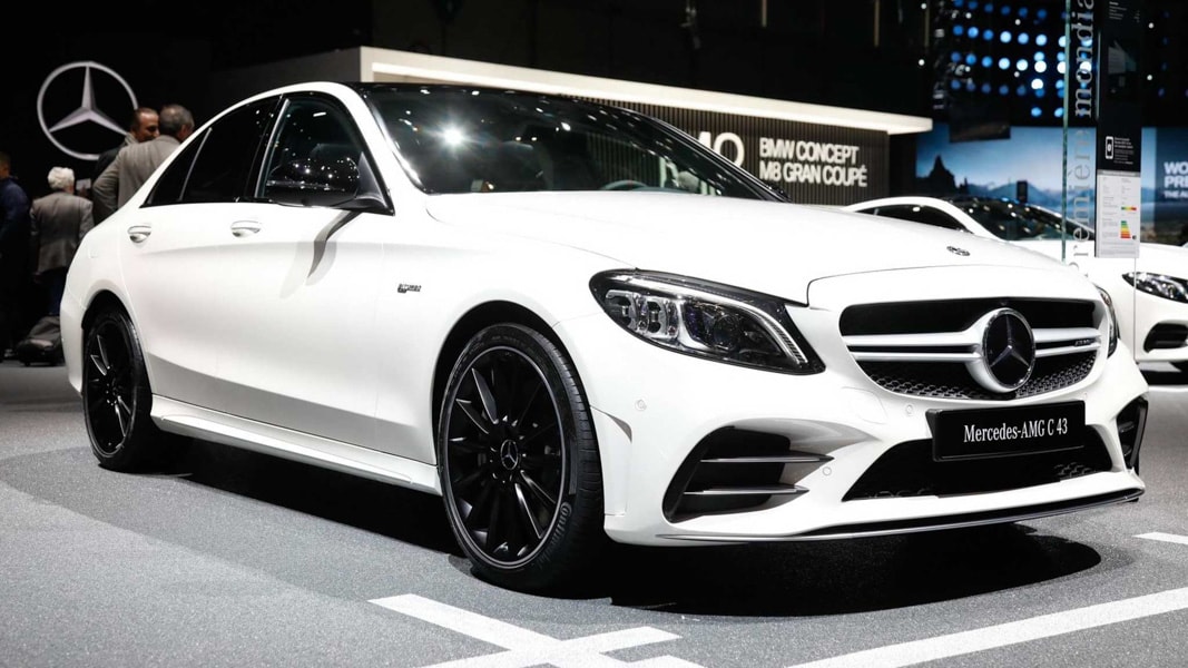 Mercedes-AMG C43 2019 sẽ có giá bán rẻ hơn C63 AMG - 1