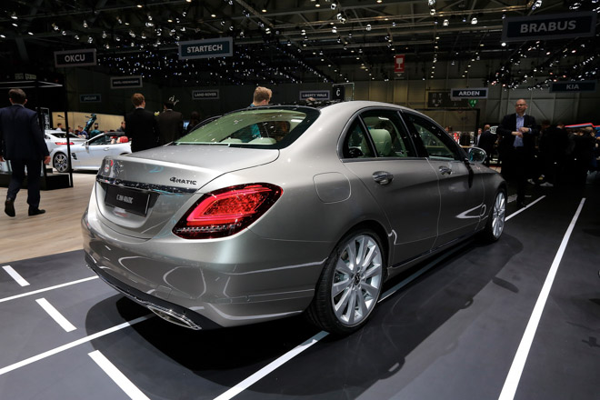 Loạt biến thể C-Class ra mắt giới hâm mộ tại Geneva - 8