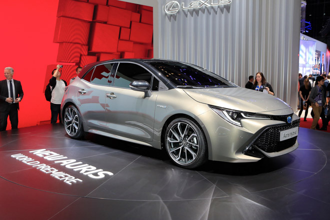 Toyota Auris Hybrid 2019: Nói không với động cơ dầu và khí thải lớn - 3