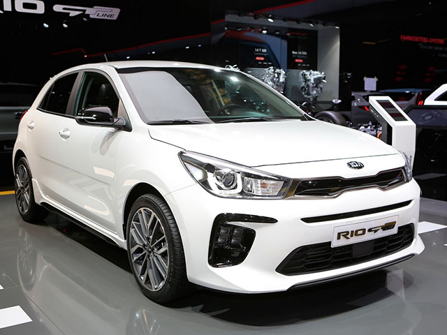 Kia Rio thể thao hơn với gói nâng cấp nhẹ GT-Line