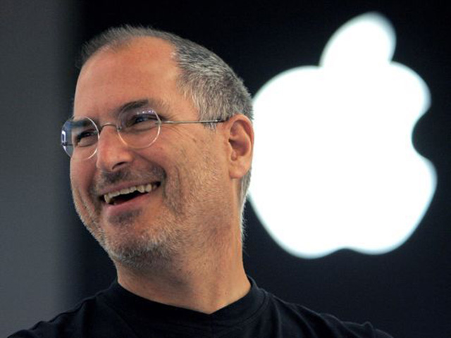 ”Sốc”: Đơn xin việc đầu tiên của Steve Jobs được trả giá hơn 1 tỷ đồng