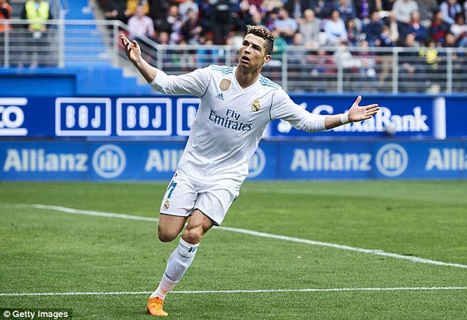 Tiêu điểm vòng 28 La Liga: Ronaldo, tiếng gầm của “Vua sư tử” - 2