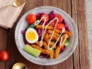 Ẩm thực - Đẹp dáng lại ngon miệng với món salad bò chiên