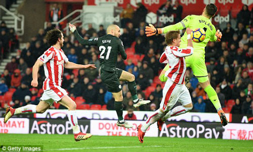 Chi tiết Stoke City - Man City: Không có bàn danh dự (KT) - 6