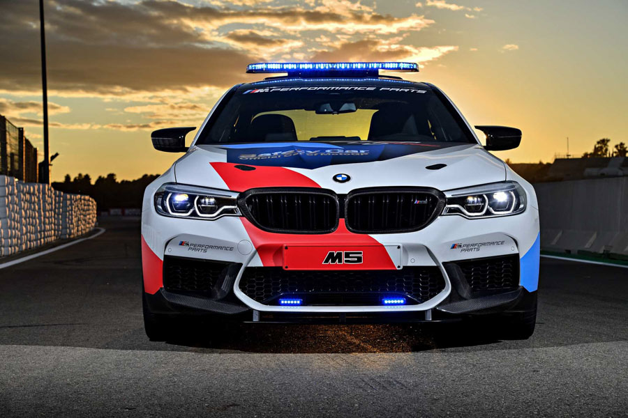 Sedan siêu mạnh BMW M5 2018 làm xe an toàn ở MotoGP - 3