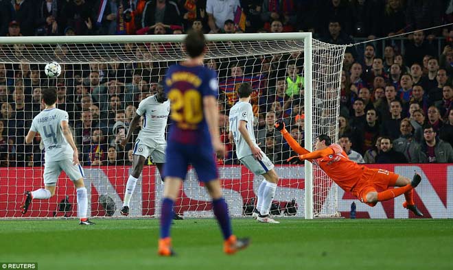 Barca &#34;tiêu diệt&#34; Chelsea lập kì tích, Messi điểm 10 hoàn hảo - 3