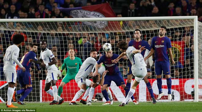 Barca &#34;tiêu diệt&#34; Chelsea lập kì tích, Messi điểm 10 hoàn hảo - 5