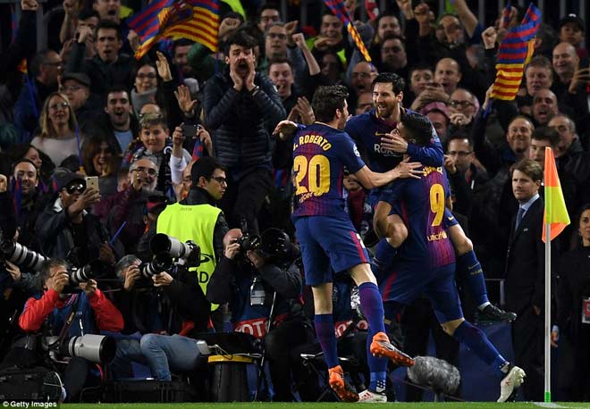 Barca &#34;tiêu diệt&#34; Chelsea lập kì tích, Messi điểm 10 hoàn hảo - 10