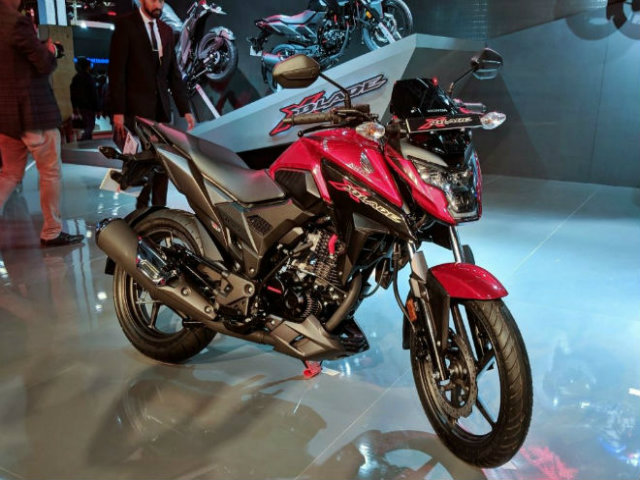 Honda X-Blade lên kệ, giá rẻ 27,5 triệu đồng