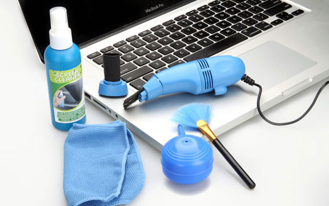 Những thói quen "vừa dùng vừa phá" khiến laptop "chết" nhanh chóng - 4