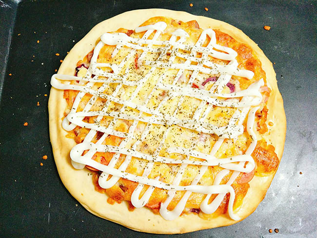 Không ngờ pizza lại dễ làm thế này, cuối tuần rảnh rỗi trổ tài ngay thôi - 10