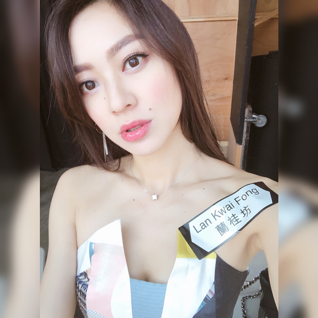 Trước nghi vấn này, nhiều người tỏ ra ngán ngẩm trước tình trường dày đặc của Châu Trác Hoa. Anh bị nhận xét quá đào hoa khi&nbsp; có vợ cả, vợ hai, giờ lại si mê cô nhân tình mới gợi cảm.