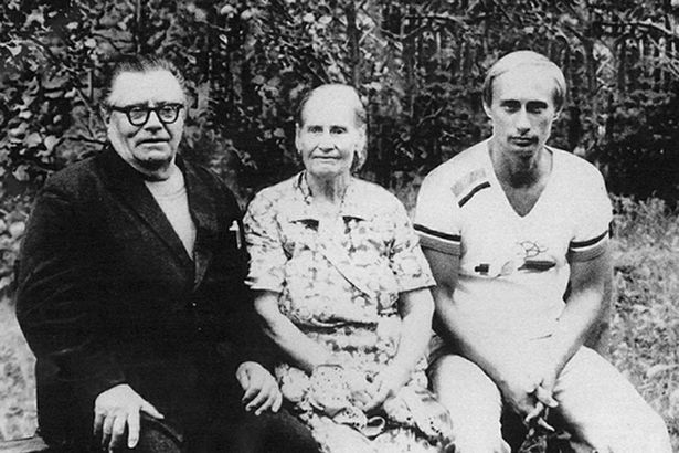 Putin: Từ cậu bé nghèo đến người quyền lực nhất nhì thế giới - 5