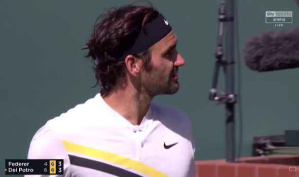 Hiếm thấy: Đấu trí Del Potro, Federer tức giận, bất mãn trọng tài - 1