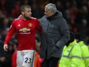 Bóng đá - Phòng thay đồ MU chực &quot;nổ tung&quot;: Sếp sòng cảnh báo Mourinho