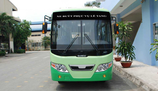 TPHCM dùng xe buýt chở người dân đi viếng cố Thủ tướng Phan Văn Khải - 1
