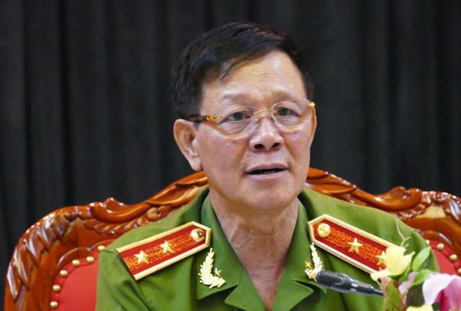 Trung tướng Phan Văn Vĩnh rời Phú Thọ về nhà - 1