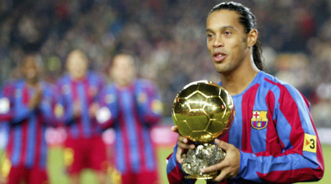 Ronaldinho tròn 38 tuổi: “Phù thủy” nuôi mộng làm Tổng thống Brazil? - 1