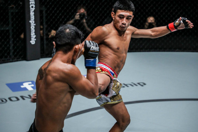 MMA: Đòn vật chí mạng, 100 giây hạ knock-out thần tốc - 1