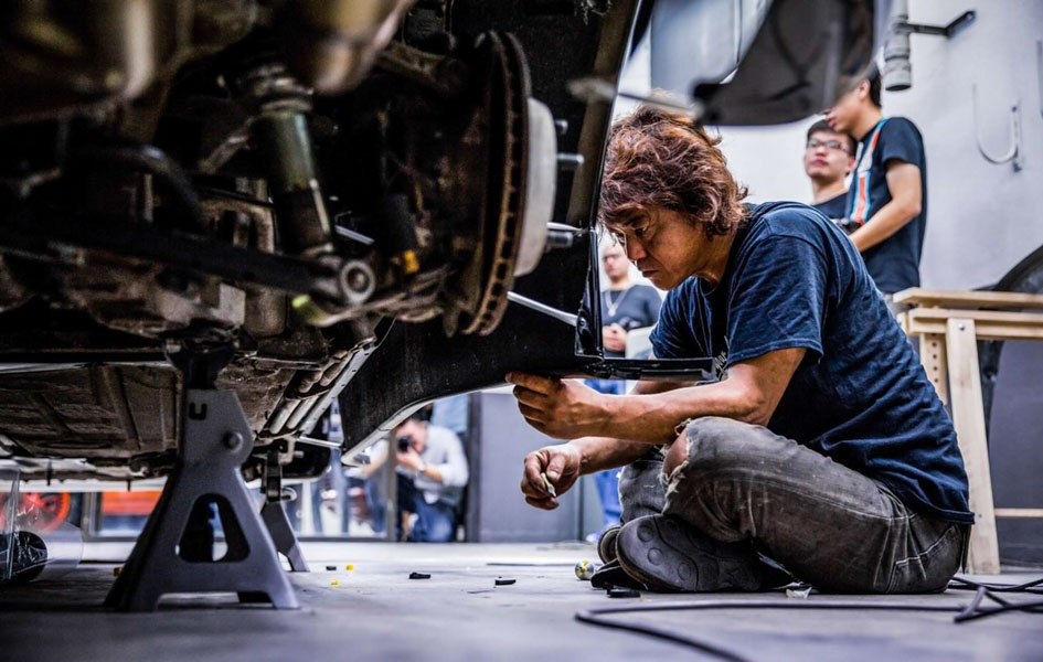 Rauh Welt Begriff (RWB): Hãng độ Porsche độc đáo của anh Akira Nakai - 5