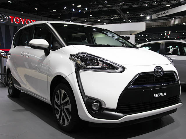 ”Đàn em” của Toyota Innova ra mắt giá hơn 600 triệu