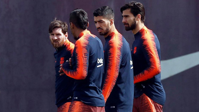 Thuyết âm mưu: Messi chấn thương hay màn kịch của Barca và Argentina - 1