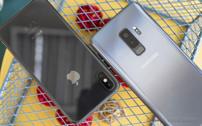 So sánh ảnh chụp giữa iPhone X và Galaxy S9+ - 1