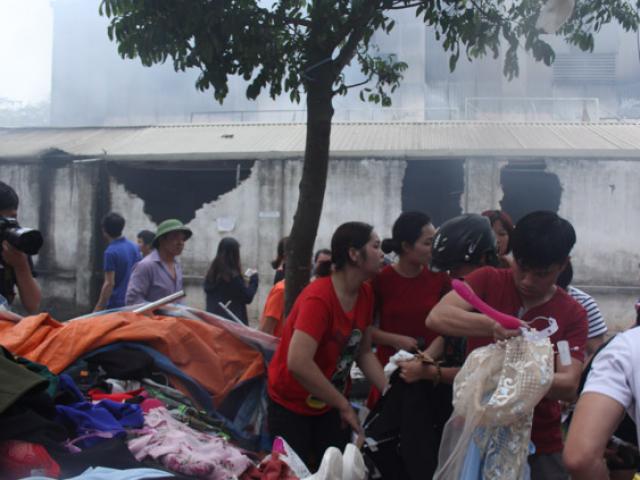 Hỏa hoạn ở chợ Quang: Khóc ngất vì mất hết tài sản