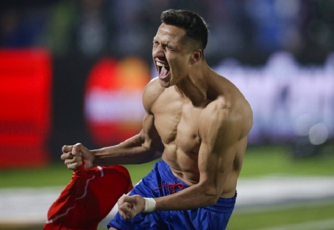 Cầu thủ MU - Alexis Sanchez sở hữu thân hình vạm vỡ nhờ chế độ ăn, tập khắc nghiệt.