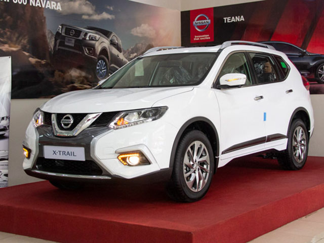 Nissan Việt Nam bất ngờ giảm giá cho bộ đôi Sunny và X-Trail