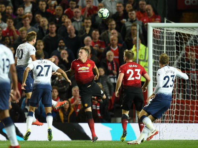 MU du hí Dubai: Solskjaer vẫn bắt khổ luyện mơ “đòi nợ” Tottenham - 9