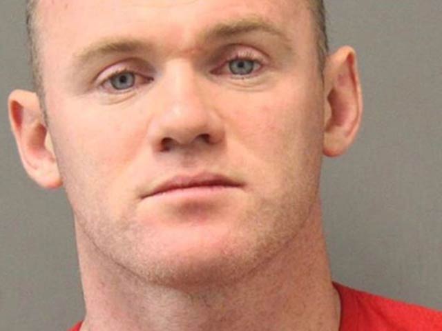 Rooney say rượu quậy phá sân bay bị cảnh sát Mỹ bắt giam