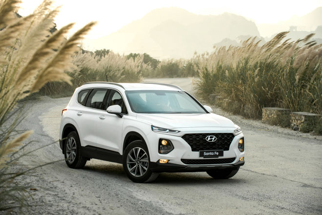 Hyundai SantaFe 2019 chính thức ra mắt thị trường Việt Nam với giá từ 995 triệu đồng - 2