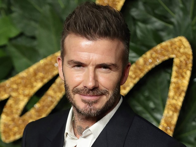 David Beckham gây tranh cãi khi kẻ mắt xanh