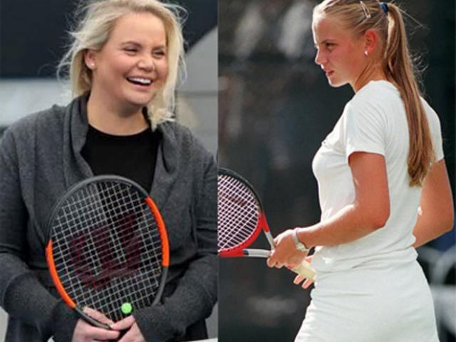 Mỹ nhân tennis bị bố đẻ “hành hạ”: ”Nàng 120kg” trở lại Australian Open