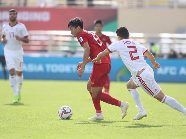 Asian Cup, ĐT Việt Nam - Iran: Kiên cường chống trả, tiếc nuối Công Phượng
