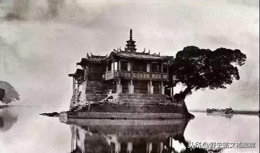 Vẻ đẹp ma mị của Trung Quốc 100 năm trước - 1