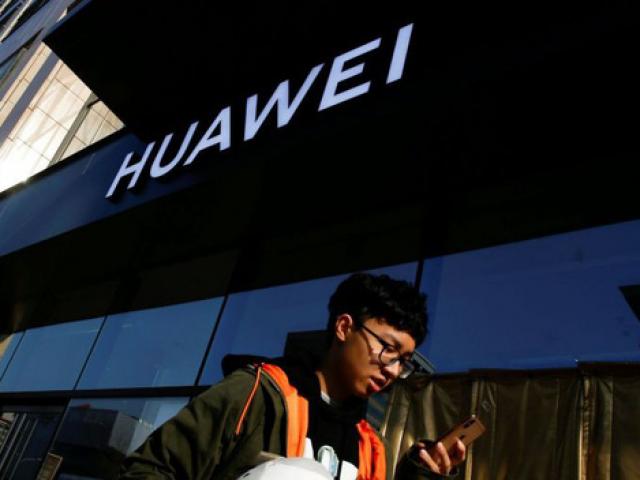 Mỹ bồi thêm đòn vào Huawei