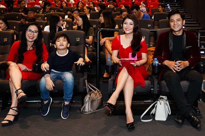 Con dâu xinh đẹp của NSƯT Kim Xuân trải lòng chuyện mẹ chồng nàng dâu - 1