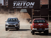 Tin tức ô tô - Mitsubishi Triton 2019 ra mắt thị trường Việt Nam bằng những màn drift xe kịch tính