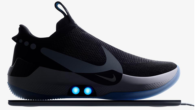 Giày thông minh Nike dành cho những người “lười” thắt dây - 1