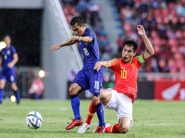 Asian Cup, Thái Lan - Trung Quốc: Cân tài cân sức, giành giật cơ hội