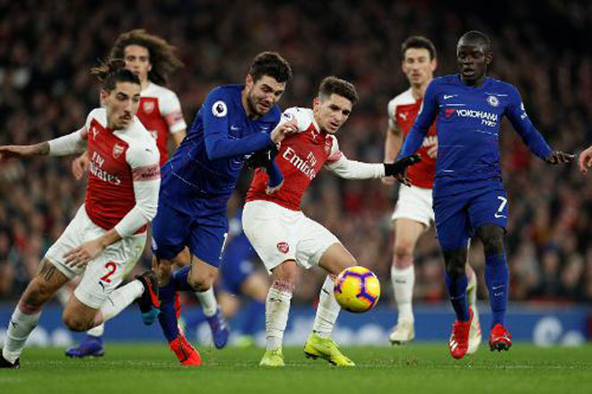 Arsenal - Chelsea: Tấn công bốc lửa & hai đòn choáng váng - 1