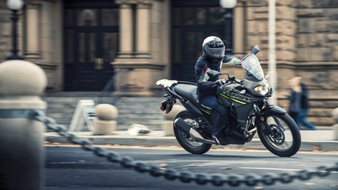 2019 Kawasaki Versys-X 300: Môtô gây sốt dân tập chơi - 4