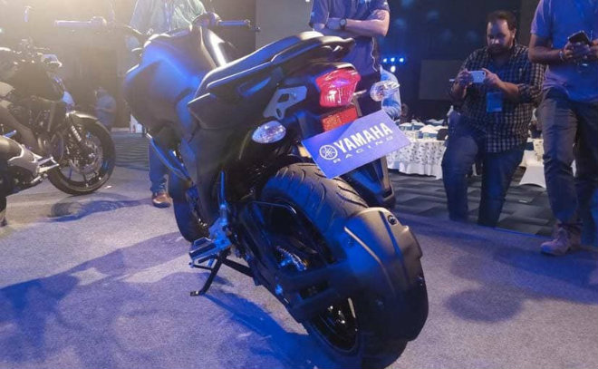 2019 Yamaha FZ V3.0 và FZ-S V3.0 ra mắt, giá từ 31 triệu đồng - 4