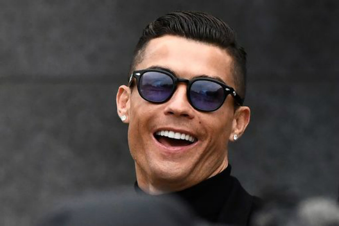 Nóng: Ronaldo và mỹ nhân rời Juventus, bất ngờ về Madrid làm điều khó ngờ - 3