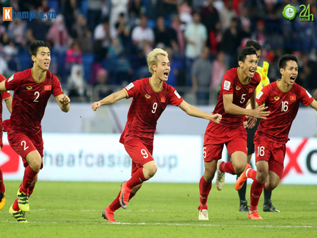 8 anh hào vào tứ kết Asian Cup: Việt Nam sánh vai ”ông trùm” châu Á