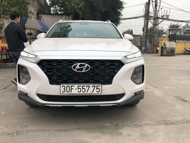 Hàng loạt xe Hyundai SantaFe 2019 bốc được biển số ngũ quý, tứ quý, số gánh - 5