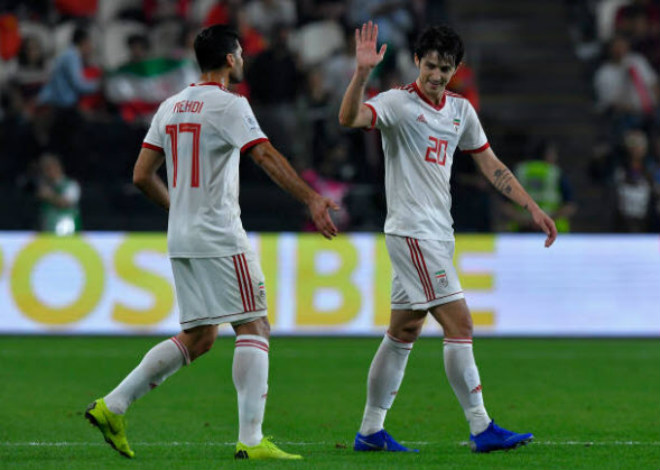 Asian Cup, Trung Quốc - Iran: Thảm họa phòng ngự & 3 đòn đắng ngắt - 1